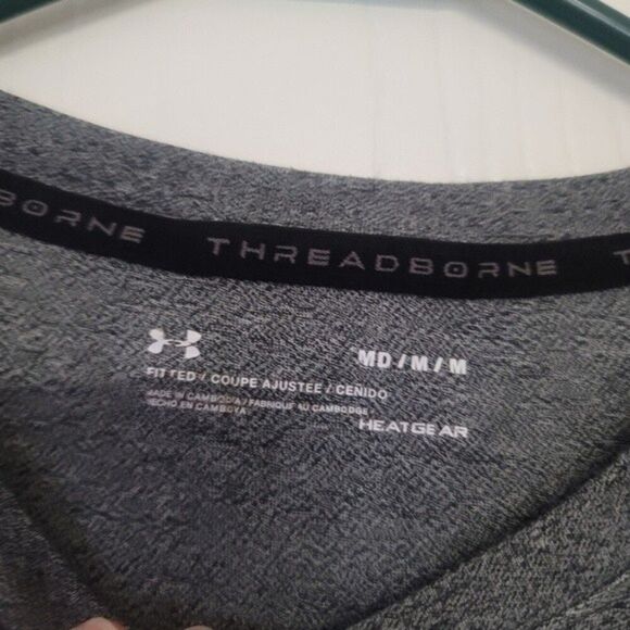 ~ Mens plain grey under armour threadborne shirt - Picture 3 of 3